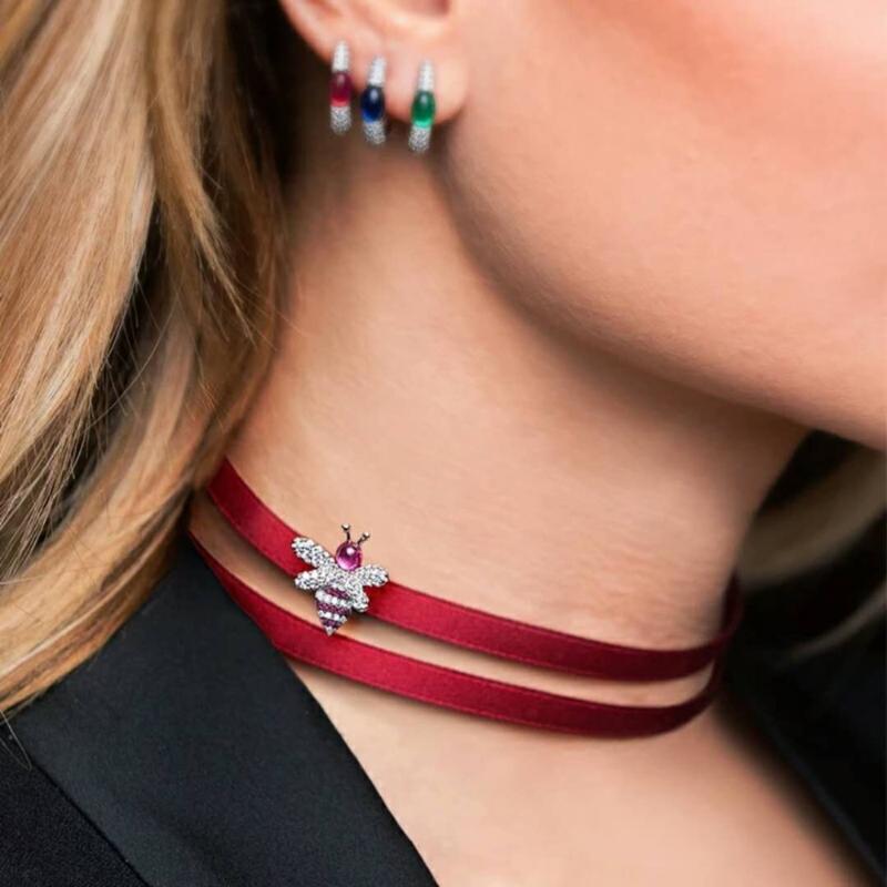 

New Vintage Cute Pink Zircon Bee Choker Pendant Necklace Woman Girls Animal Charm Bee Necklace Fashion Jewelry Monaco