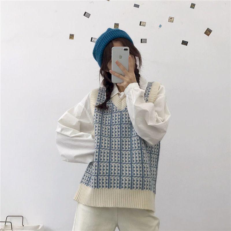 

Autumn New Style Japanese JkV Collar Plaid Sweater Women Loose Outer Wear Vest Kawaii Plus Size Winter Clothes Korean Fashion, Blue