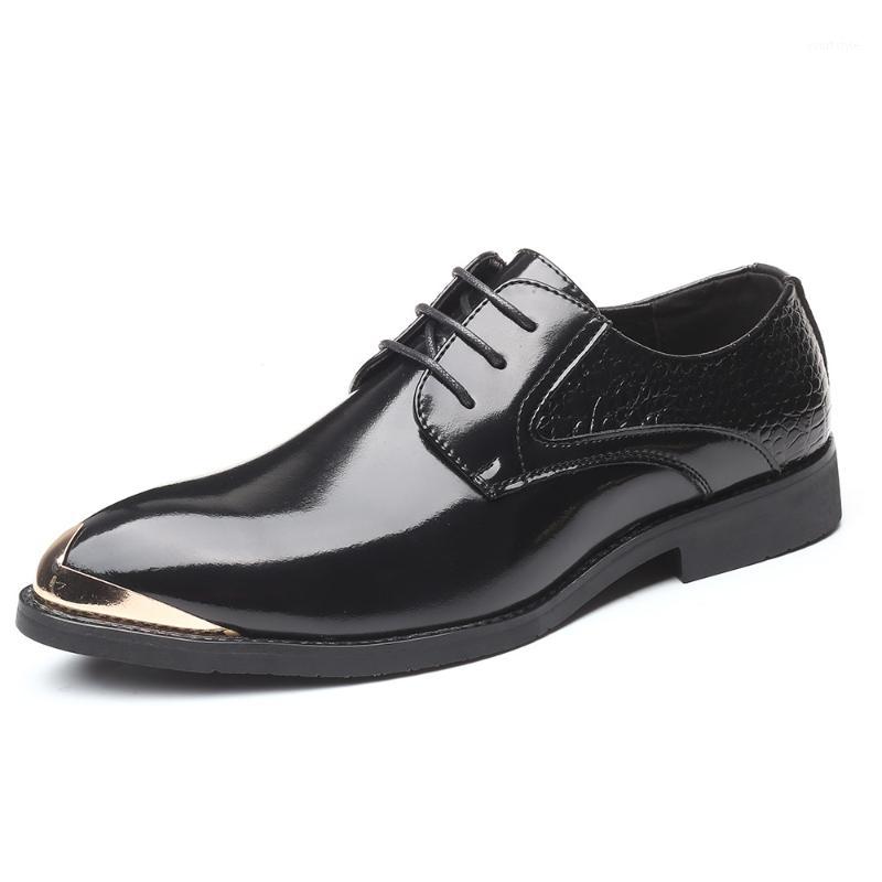 

Brand Men Lace Up Dress Shoes for Men Pointed Toe Business Shoes 2020 Autumn New Vintage British1, Gold