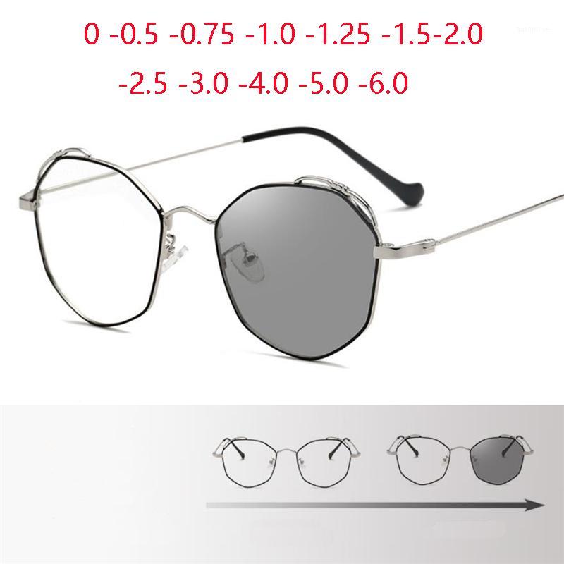 

Polygon Chameleon Prescription Eyeglasses Women Metal Black Silver Sun Photochromic myopes Lunettes female 0 -0.5 -0.75 To -6.01