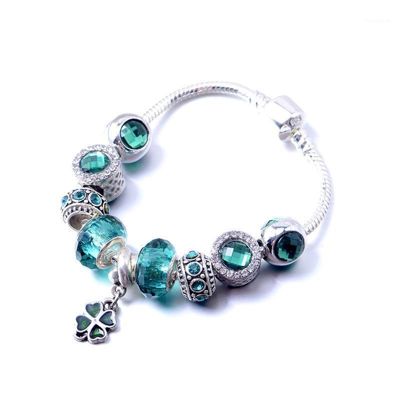 

s charm hot selling small fresh lucky clover bracelet female cross-border diy large hole glass beads beaded bracelet1