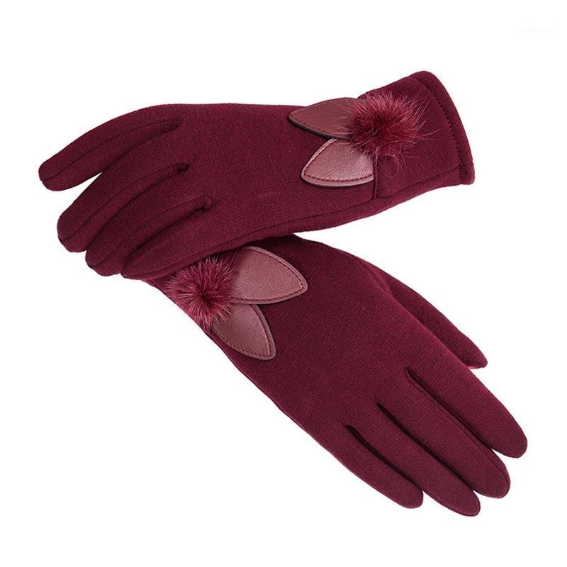 

JKP artificial fur winter ladies gloves furry lining warm outdoor riding anti-freeze city needs gloves hair ball decoration disc1