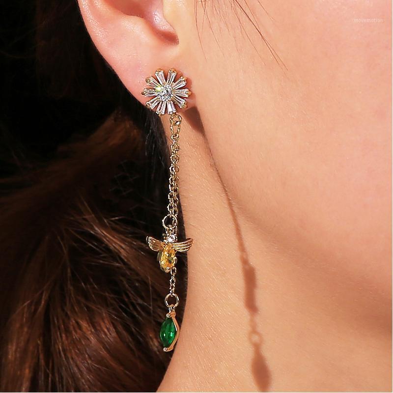 

2Pcs/Set Exquisite Women Earrings Set Flower Bee Crystal Long Tassel Pendant Gold Earring Fashion Valentine's Day Gift Jewelry1