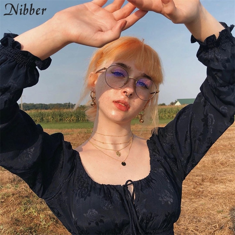 

Nibber French romantic pure ruffle crop tops women Elegant black short T-shirts mujer autumn street leisure Slim Soft tees Y200412