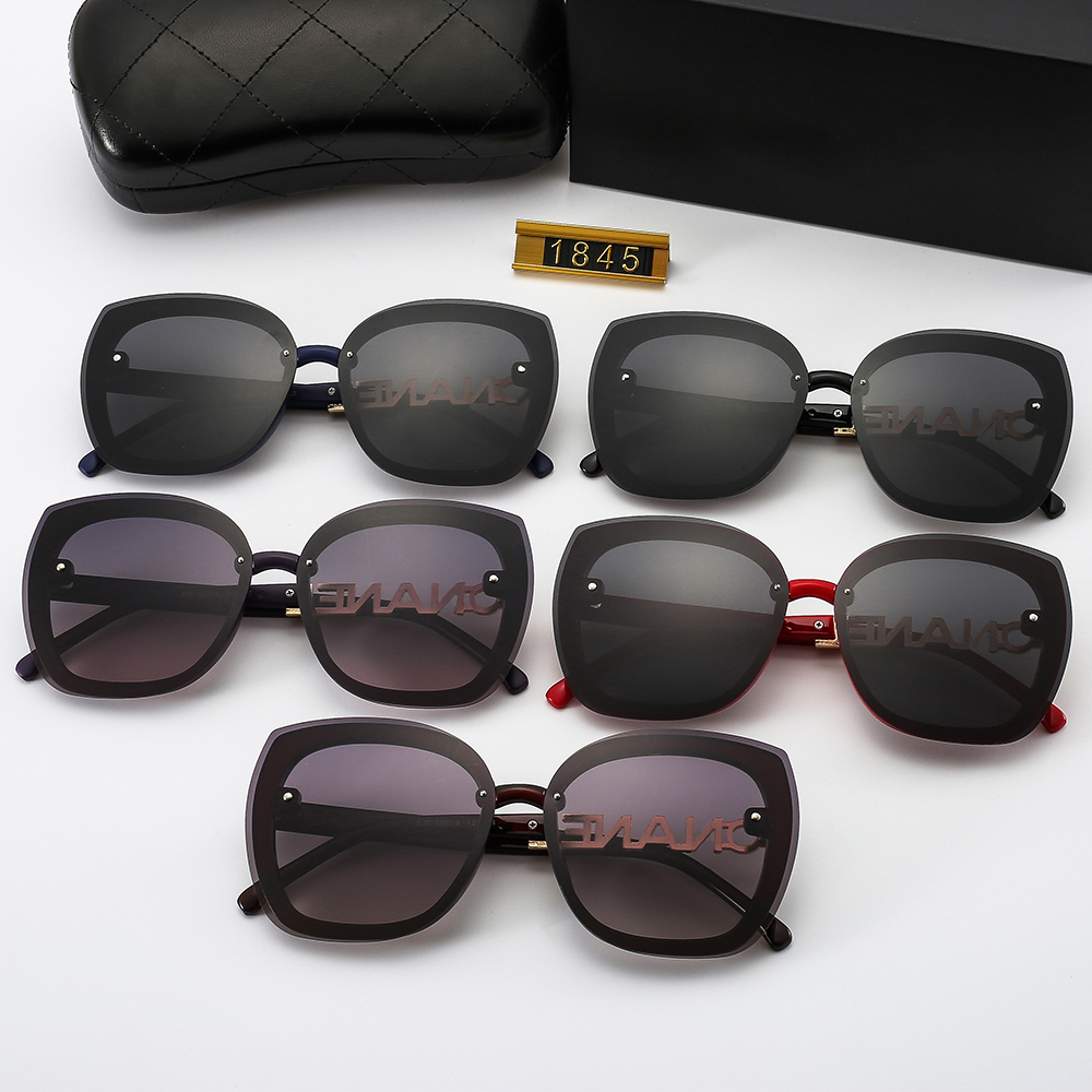 

2021 fashion high quality resin lens sunglasses PC frame men and women polarized sunglasses come with box No. 1845