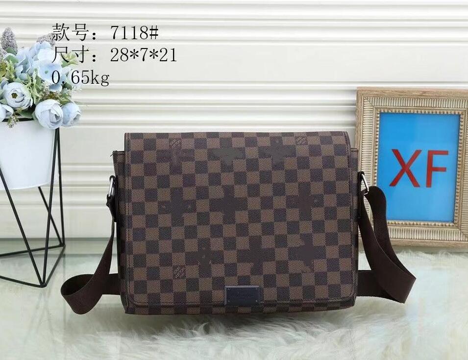 

men shoulder Crossbody bag man briefcase leather Designer handbag totes Messenger bags wallet Satchel hand bag wallets, Black flower