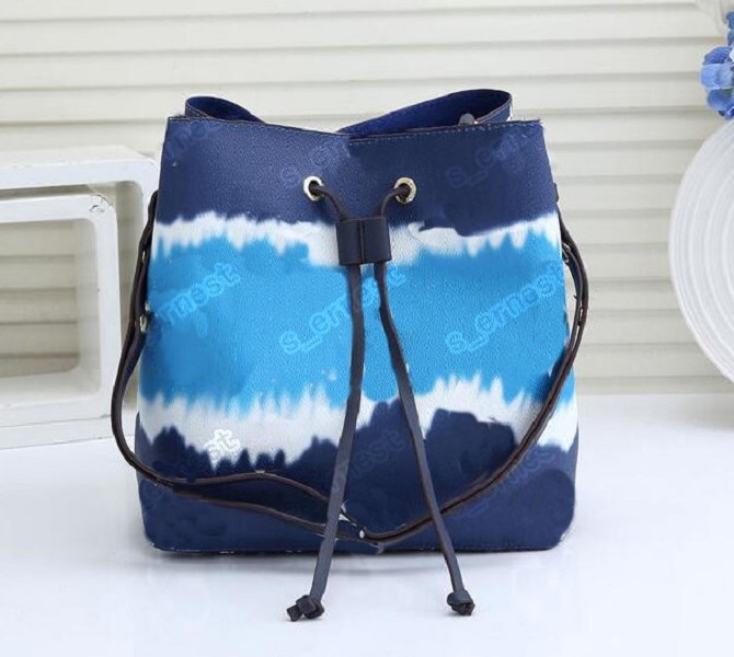 

2021 New bucket bag tie-dye printing cherry blossom pink handbag designer handbag shoulder bag messenger bag, Red