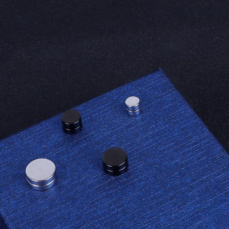 

1pair/lot Black Silver Color Punk Fashion Mens Strong Magnet Magnetic Ear Stud Non-Perforated Earrings Party Fake Earrings