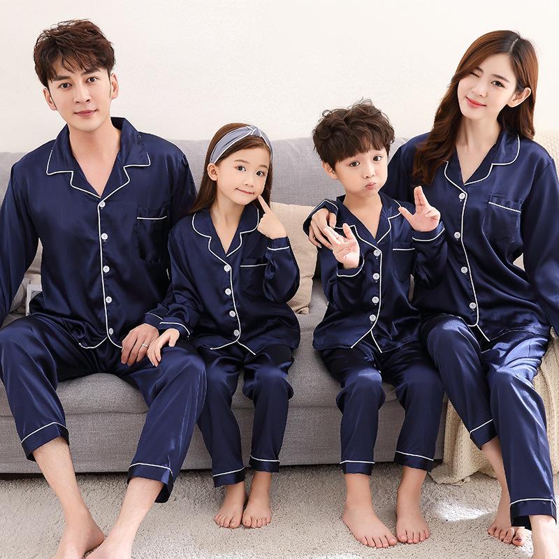 

Spring Autumn Boys Girls Nightwear Family Matching Clothes Ice Silk Long Sleeves Pajamas for Mommy and Me Dress Family Clothing