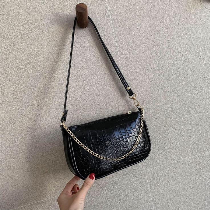 

2021 Brand New Female Fashion Shoulder Bag Multipurpose Small Size Solid Color PU Shoulder Bag for Women, Black