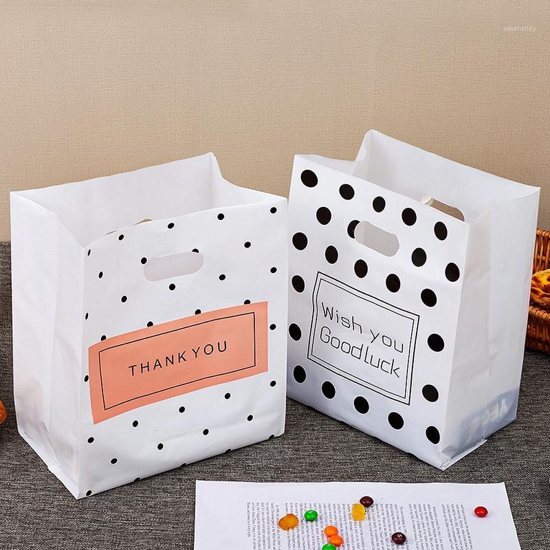 

Multifunctional Handbag Cake Bread Bags Wiht Polka Dot Fashion Dessert Baking Takeaway Packing Bag 50pcs/lot Plastic Bag1