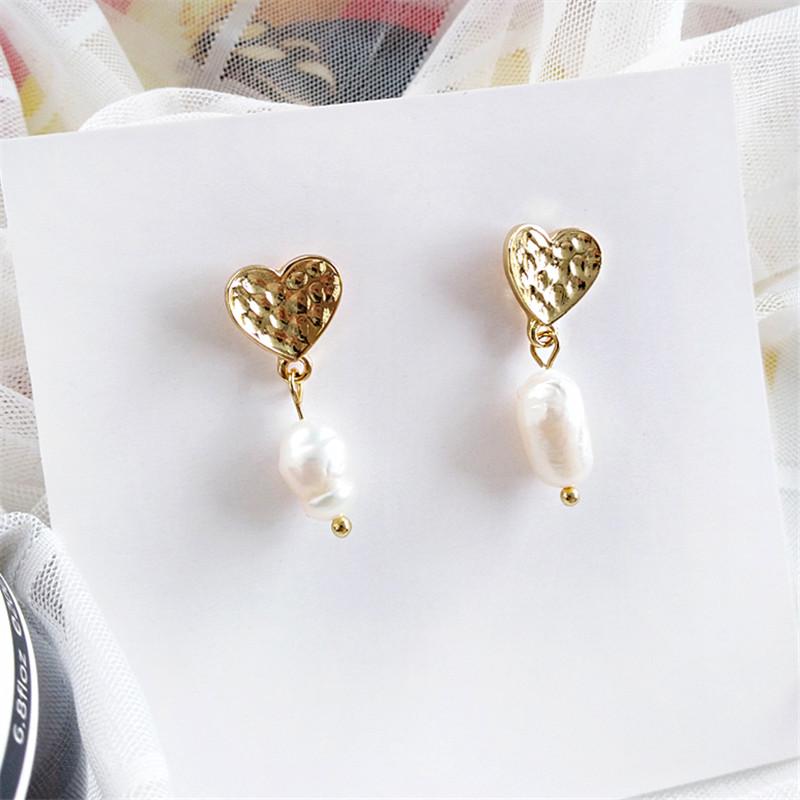 

Korea New Design Matte Metal Gold Irregular Geometric earrings Natural Freshwater Pearl Earrings for Women