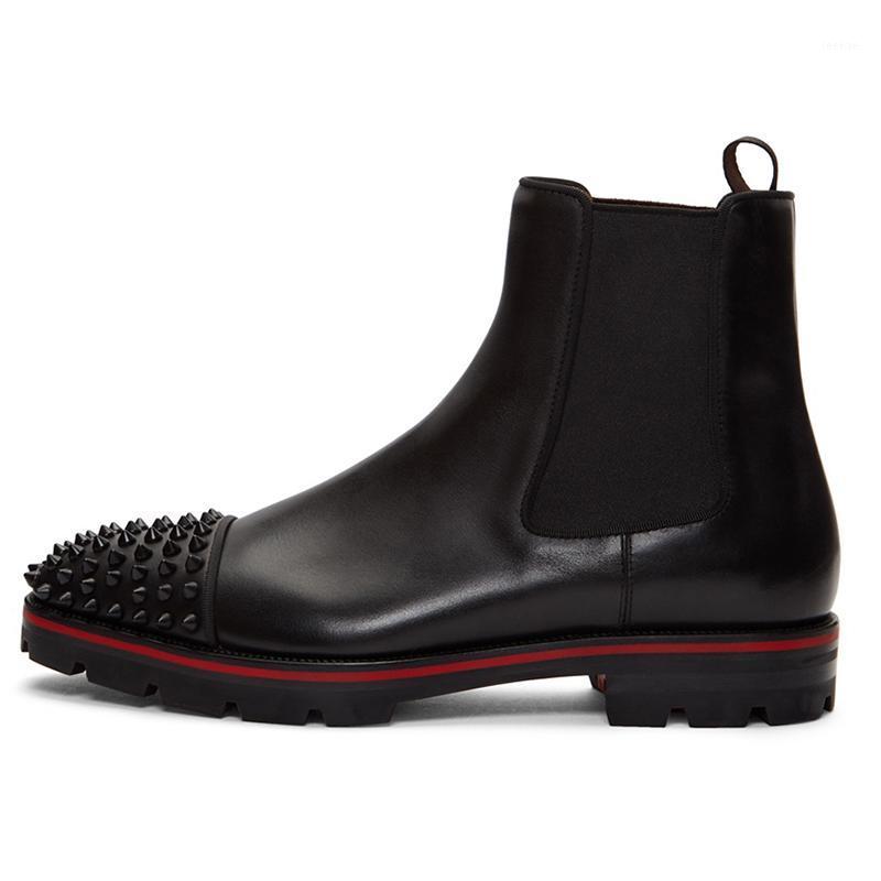 

2021 Black Leather Ankle Boots Men Round Toe Rivet Thick Bottom Shoes Men Winter Boots Rivets Slip On Shoes1