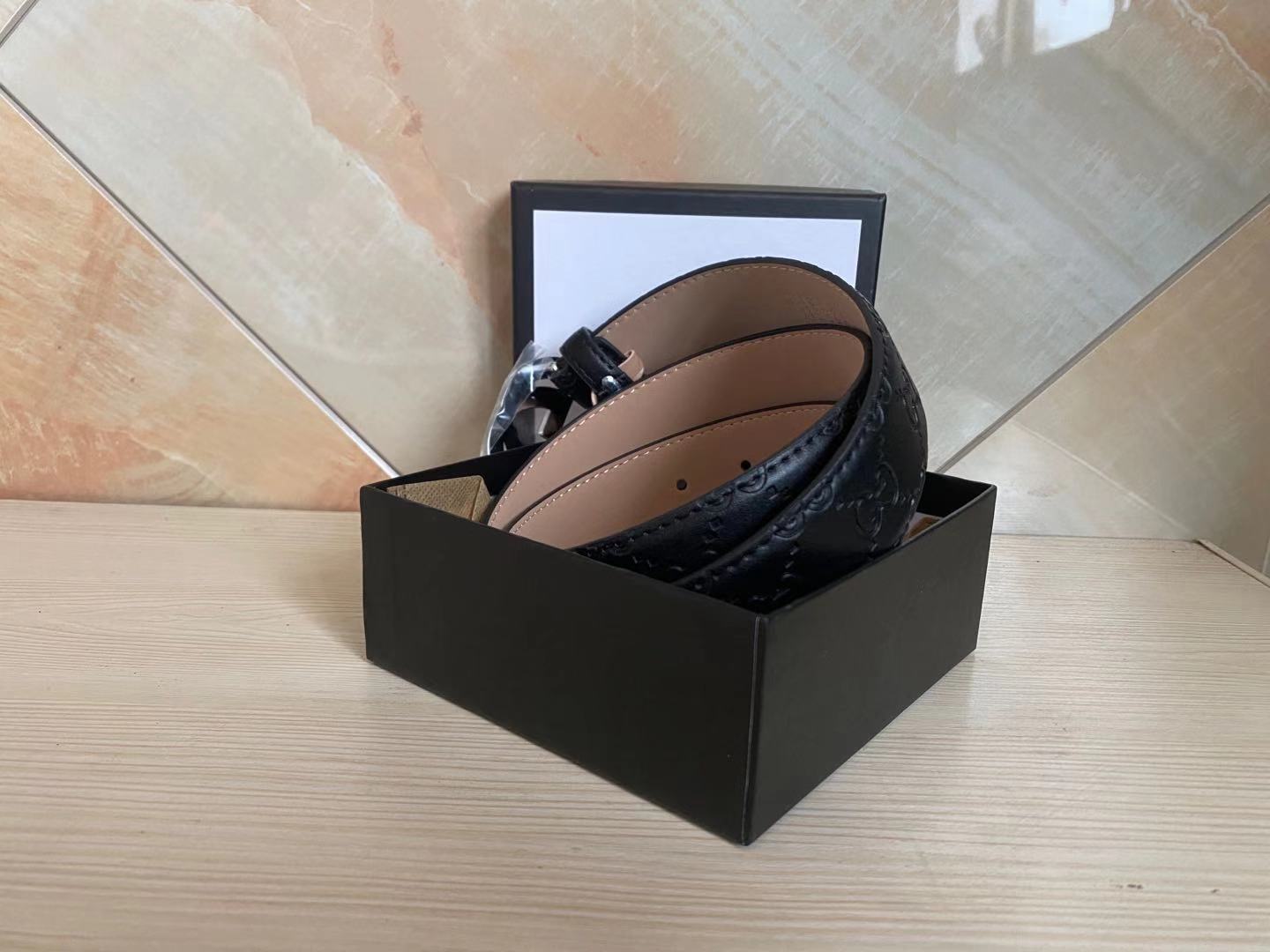 

new classic fashion ['guttfi] belt wholesale business mens belts casual womens belts variety leather belt width 3.8cm men designers belts, Belt width is 3.8cm