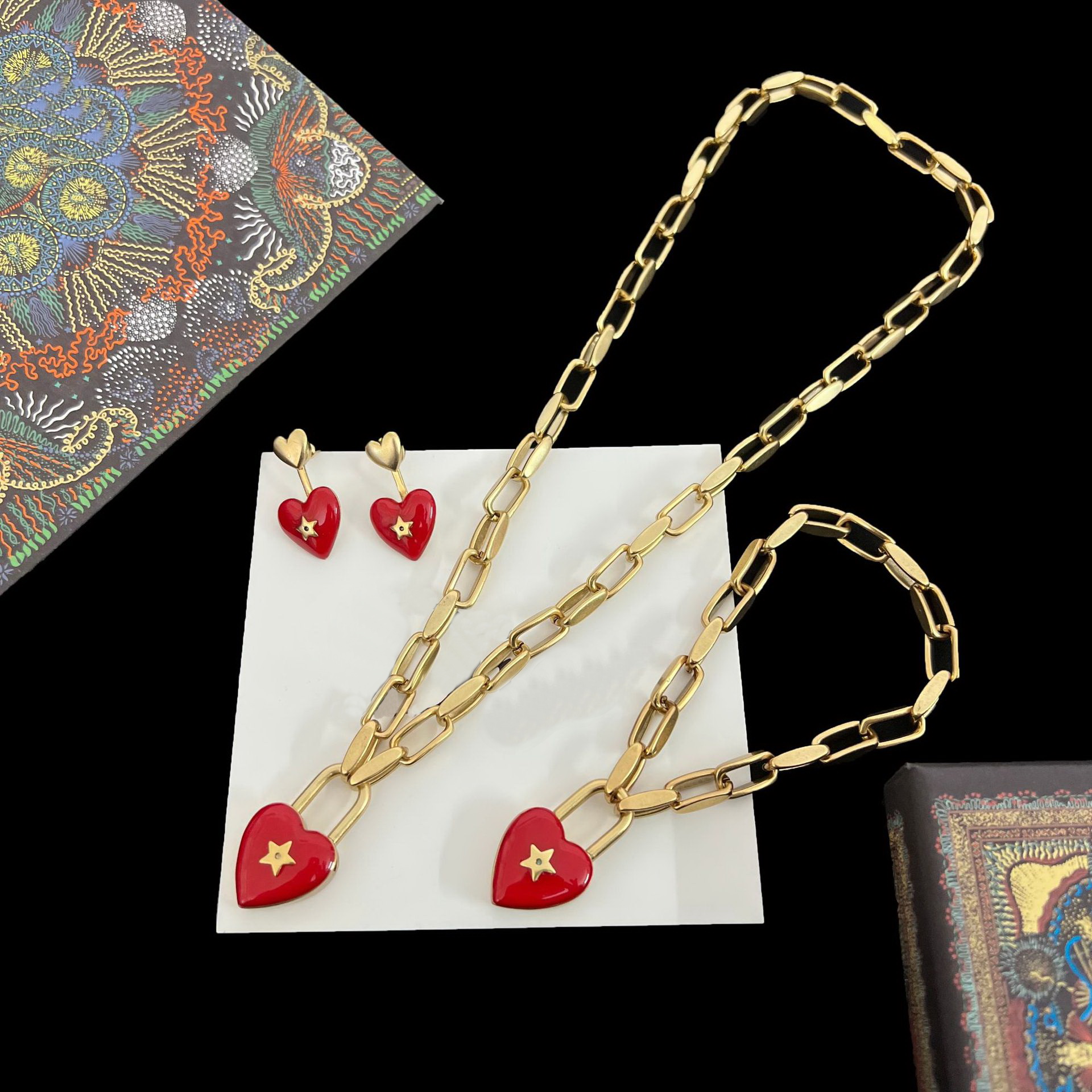 

New designed vintage red love heart letter pendant women necklace bracelet and earring sets Celebrity female luxurious jewelry 01, Golden
