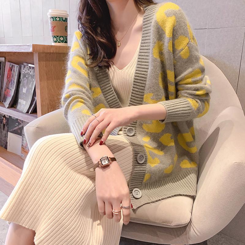 

2021 Spring Autumn Sweater Women's Cardigan Coat Korean Loose Long Sleeve Knitted Sweaters Leopard Print Jacket Outerwear R202, Yellow