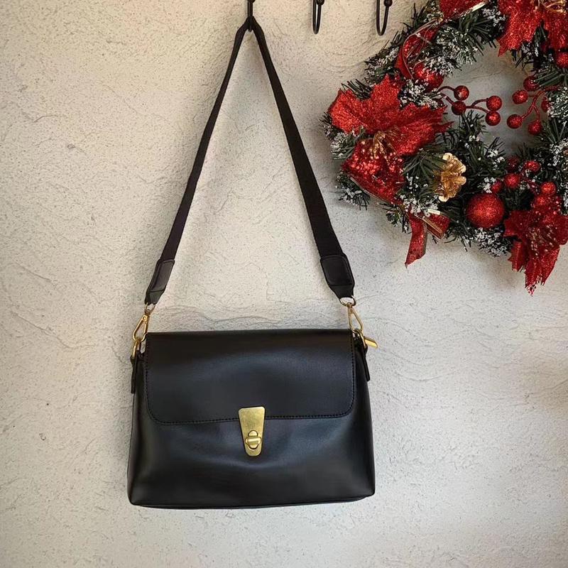 

2021 New Women's Bag High Quliaty PU Leather Handbags Korean Shoulder Crossbody Bag Youth Small Cover Two Straps Whole Sale, Black