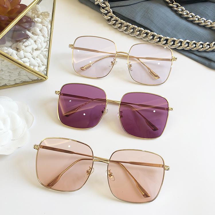 

Sunglasses Square Female Ins Star With The Same Color Men's UV400 Gold Metal Glasses Women
