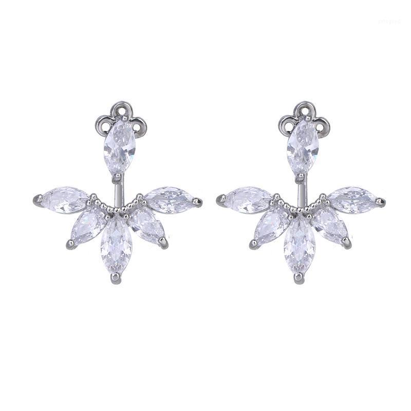

Stud Bettyue Pure White Color Cute Earring For Women&Girls Leaves Shape Simplicity Style Charming Ornament Dinner Modern Jewelry1