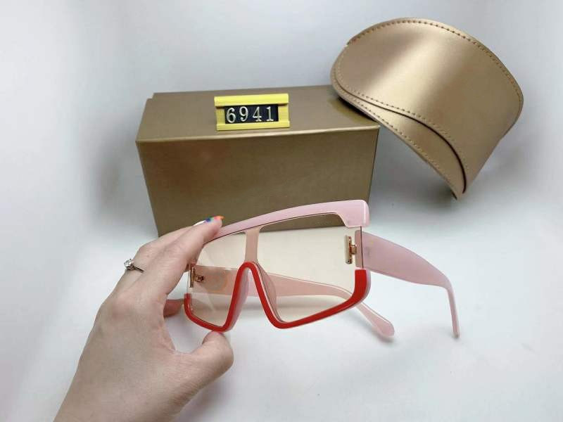 

Brand Designer 6941 Square Summer Style Women Sunglasses Ladies Full Frame Sunglasses UV Protection Fahion Mixed Color With Box