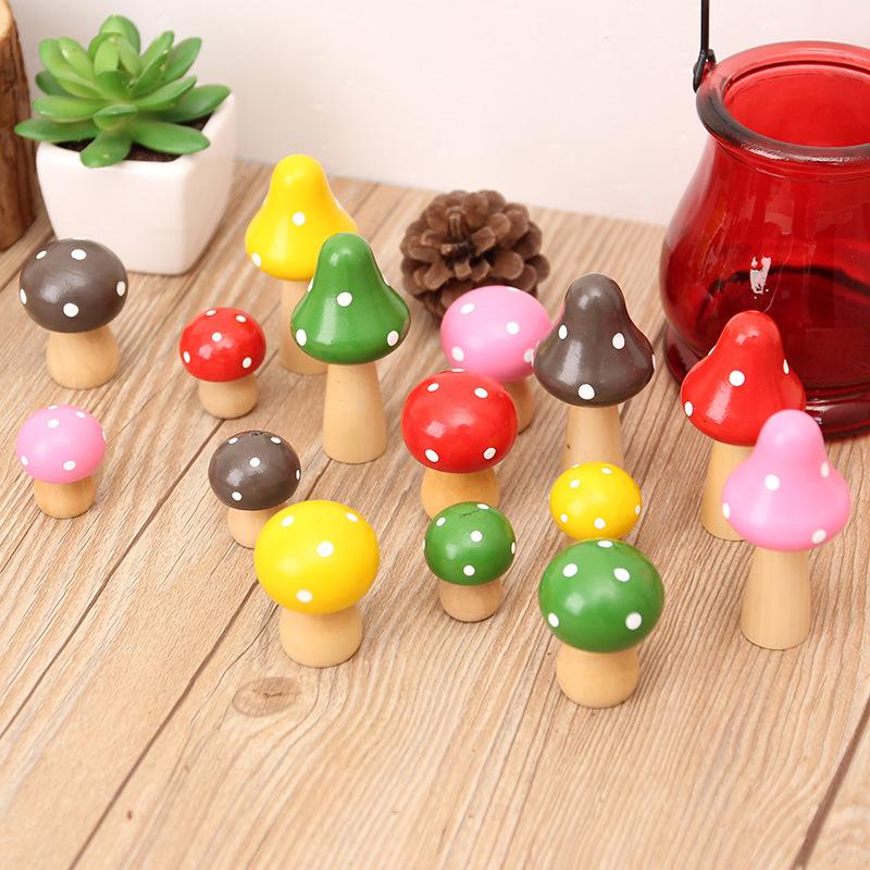 

3pcs Wood Mushrooms Miniature Fairy Garden Home Decoration Craft Micro Landscaping Decor DIY Gift Moving Forest
