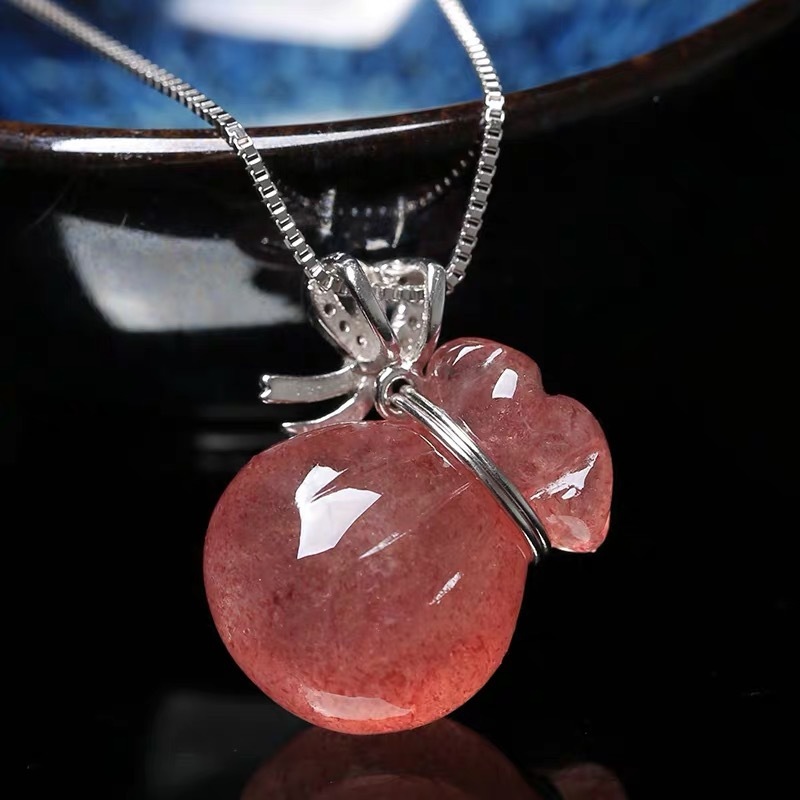 

Necklace Silver Natural Strawberry Crystal Sterling for a Girlfriend Present Nk40