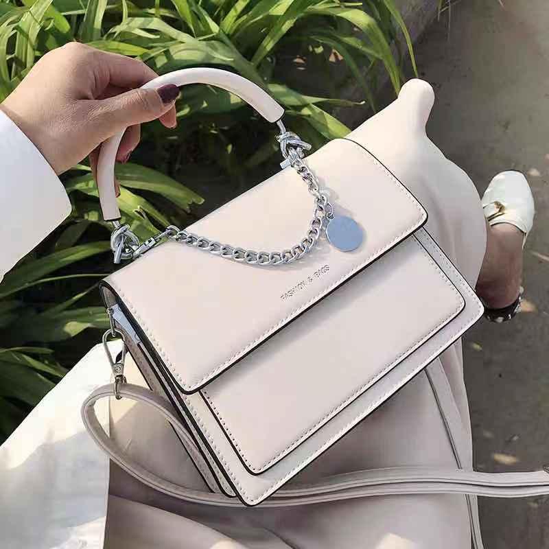 

Totes Bags Women Large Capacity Handbags Women PU Shoulder Messenger Bag Female 2021 Fashion Daily Totes Lady Elegant Handbags, Beige