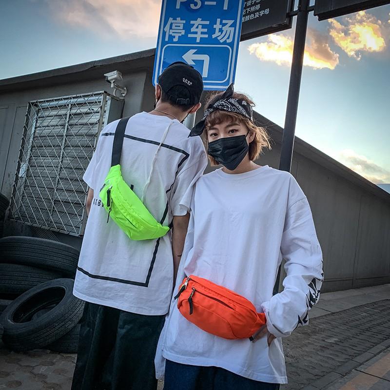 

Korean version of men and women pockets outdoor multifunctional casual men mobile phone packet hip hop street bag, Black