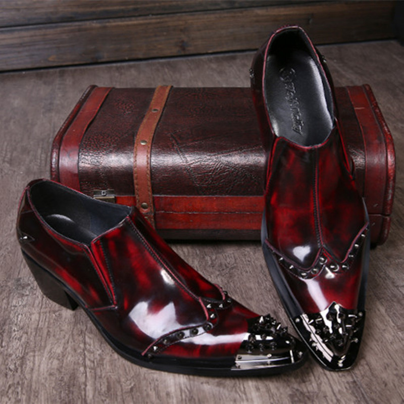 

2020 Leather Shoes Men Red Wine Colors Weddding High Oxfords Snakeskin Heels Toe Burgundy Rivets Hk1u, The picture