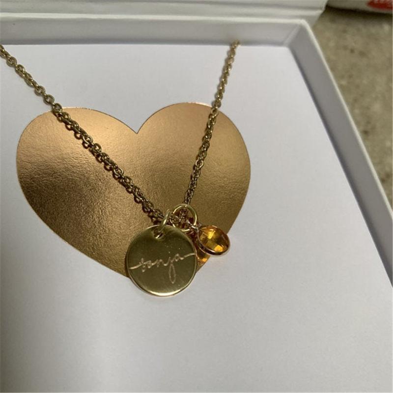 

Lateefah Copper Round Custom English Name Necklace Circle Pendant For Women Elegant Rose Gold Color Necklace Wedding Jewelry