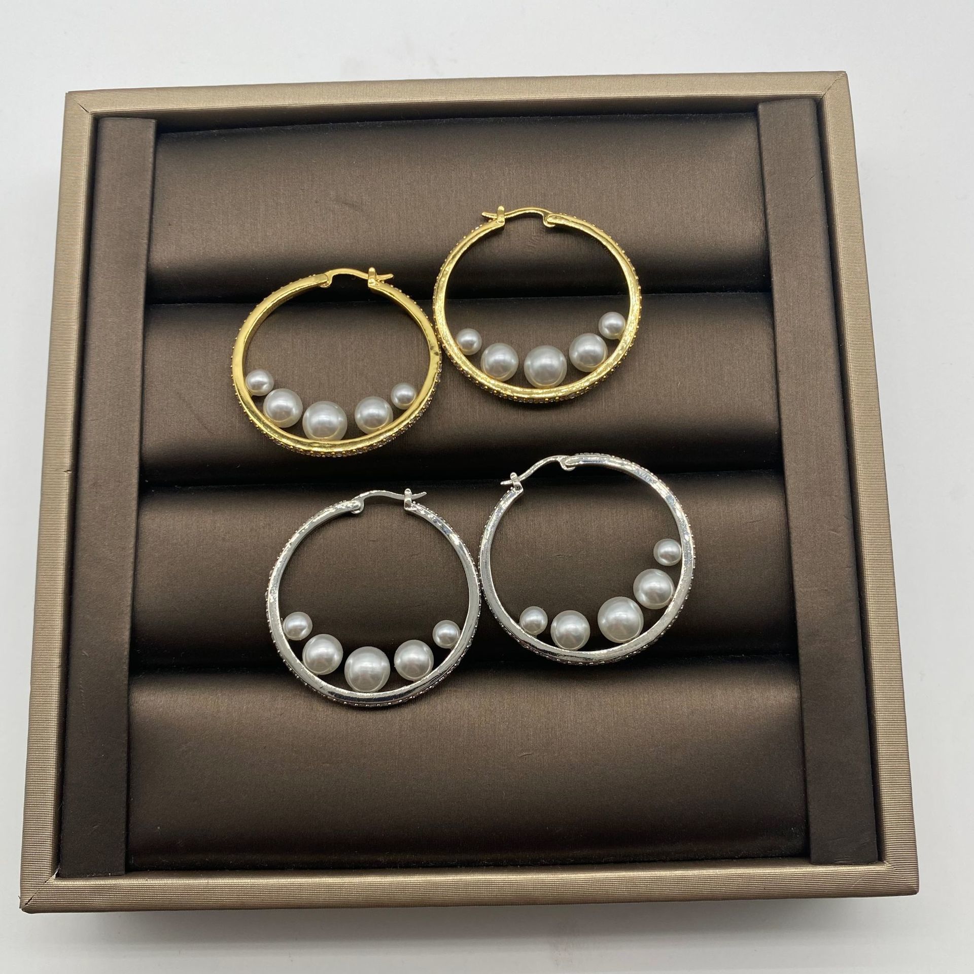 

Miao's / Miu's new diamond pearl earrings for women