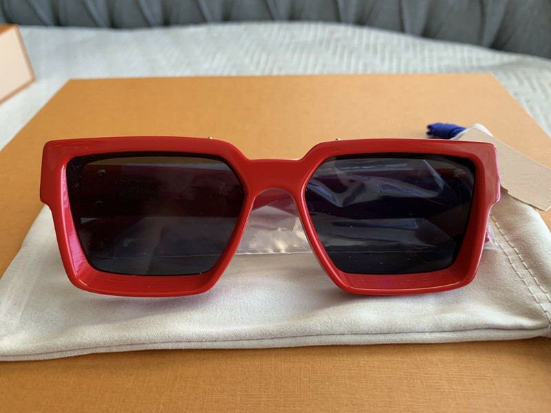 

2021 Wholesale-Luxury MILLIONAIRE Sunglasses full frame Vintage designer sunglasses for men Shiny Gold Logo Hot sell Gold plated Top 96006