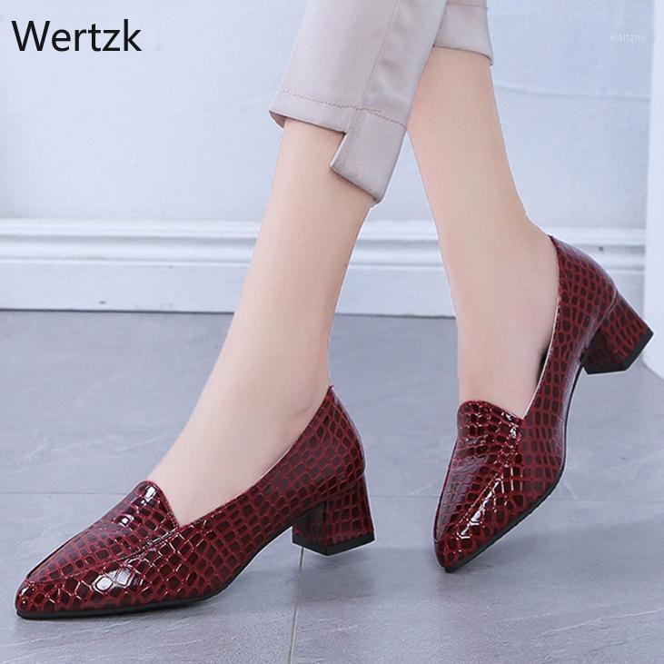 

Plus Size Office Lady Shoes Women High Heels Dress Shoes Patent Leather Snake Pattern Pumps chunky Heels zapatos mujer A3471, Black