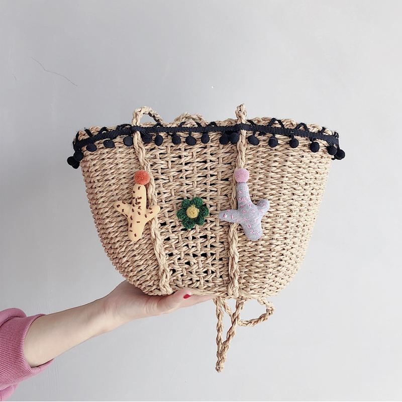 

Woven Bucket Bag Women's New Single Shoulder Crossbody Pack 2020 New Korean Holiday Beach Small Package C818, Two cactus