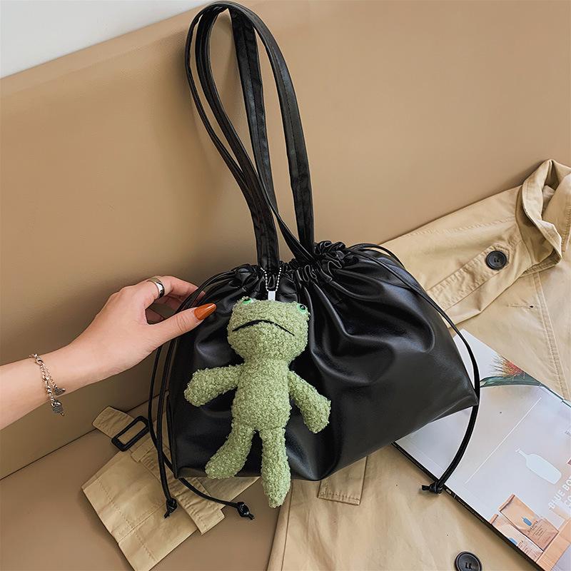 

Small bag 2021 one-shoulder pleated bag autumn ladies sloping