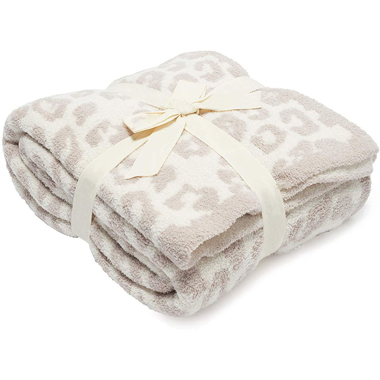 

Barefoot Dreams blanket top sell super soft 100% polyester microfiber feather yarn leopard zebra jacquard knit throw blanket