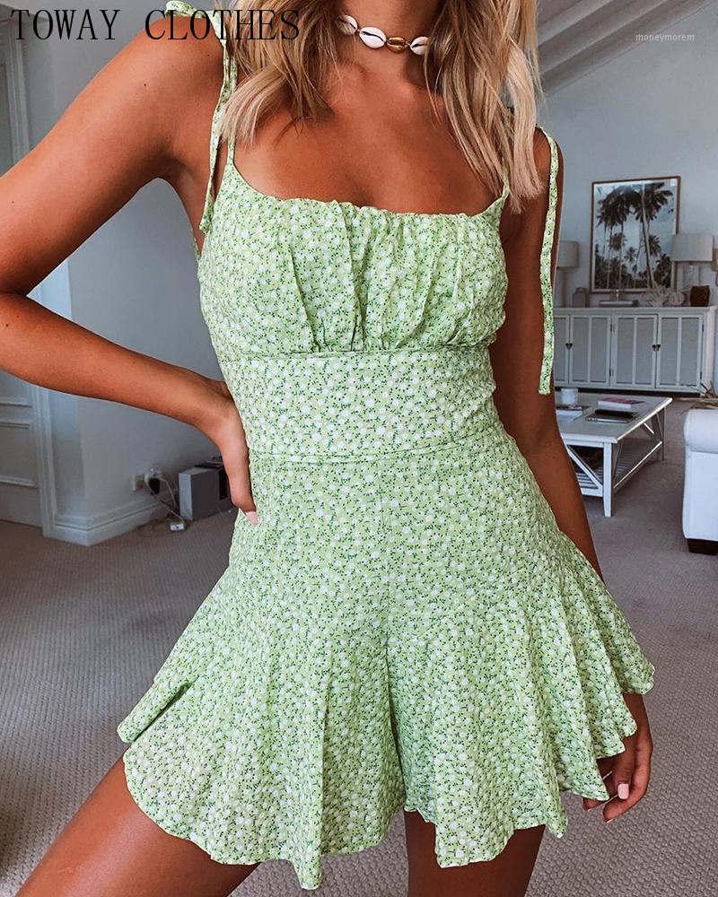 

Women Sweet Vacation Floral Print Pleated Spaghetti Strap Square Neck Rompers Casual Mini Floral Frill Hem Cami Romper1, Green