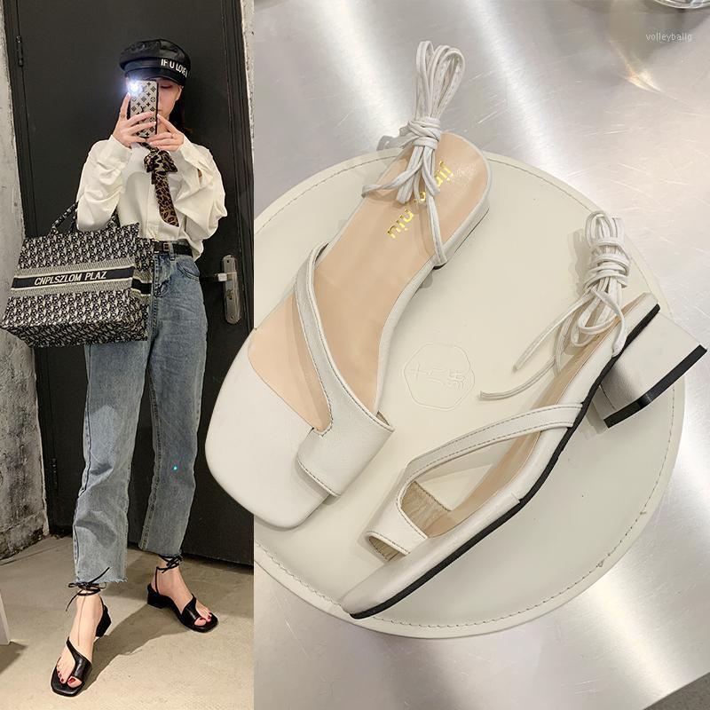 

Clip toe Roman lace-up sandals 2020 new thick heel square head retro student high-heeled wild strap sandals female summer Z6071, Black