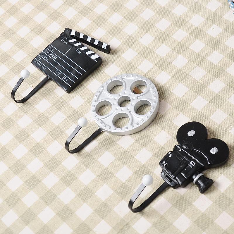 

Retro peg board camera director hooks bar restaurant decoration shooting props