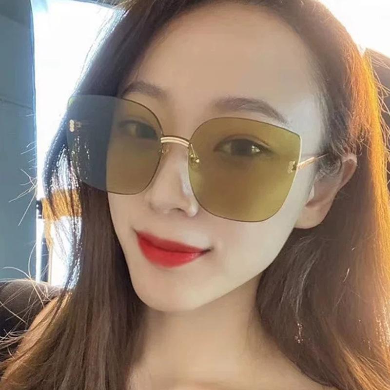 

New Fashion Lady Oversize rimless Frame Metal Square Sunglasses Women Luxury Eyewear feminino Sun Glasses