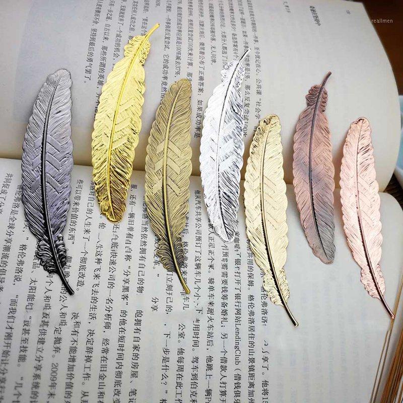 

New Creative Metal Feather Bookmark Vintage Cool Page Book Markers School Supply1