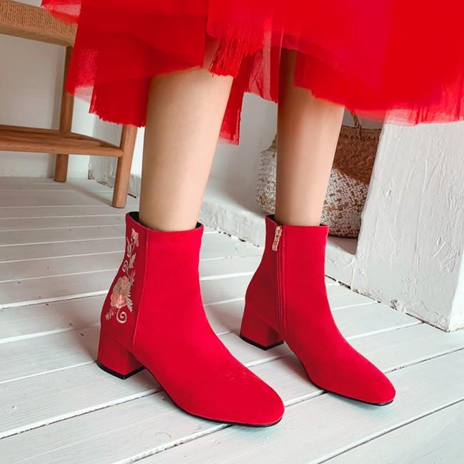 

PXELENA Winter 2020 Warm Bride Wedding Boots Red Elegant Handmade Embroider Chunky Block High Heels Women Shoes Flock Plus Size, Black 8cm heel