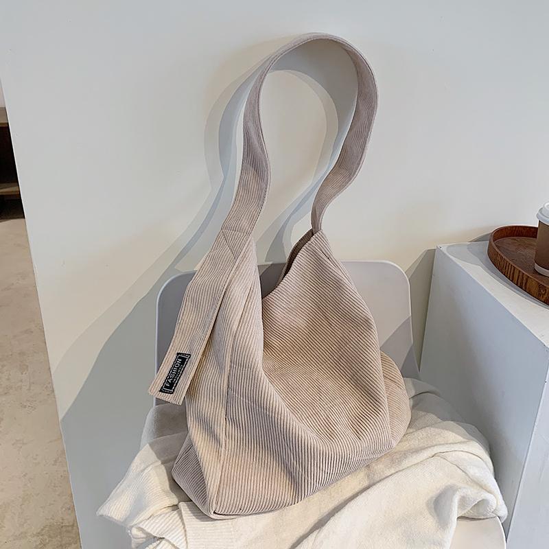 

2021 High Capacity Crossbody Bags for Women 2021 Winter Handbags Lady Designer Women's Hand Bag Shoulder Bag Shopper, Black