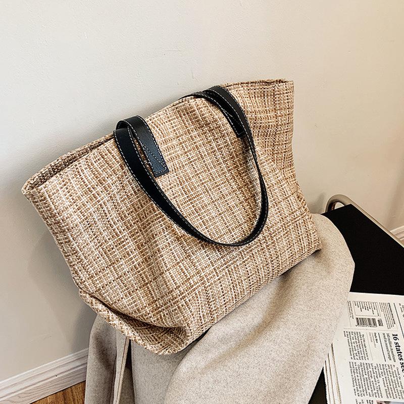 

Brand Designer Check Cloth Women's Shoulder Bag Casual Handbag Large Square Crossbody Bag, Khaki