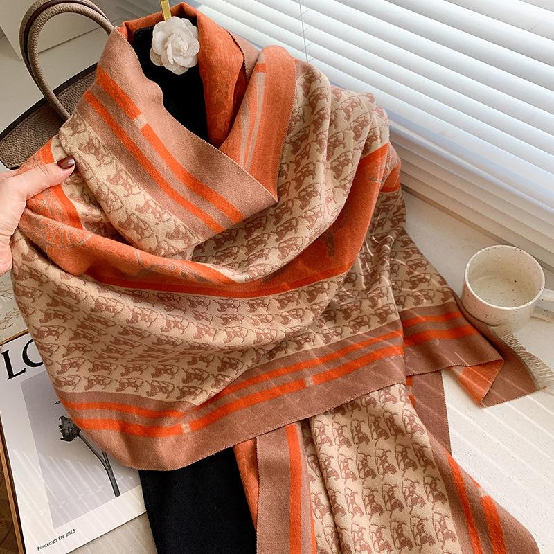 

Scarves 2022 Winter Wool Beach Towel Fashion 190X65CM Sunscreen Shawls Luxury Dustproof Cashmere Carriage Print Bandanna, Blue;gray