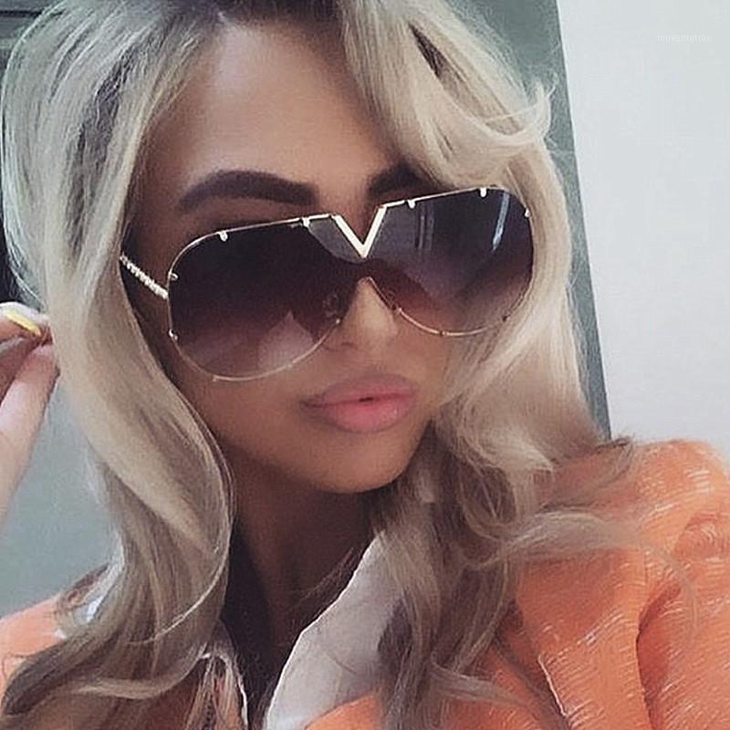 

one piece oversized flat shield sunglasses for women gradient mirror sun glasses female vintage alloy shades uv4001