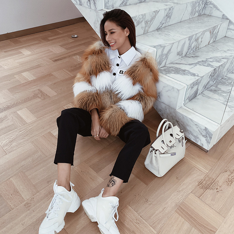 

Natural Color-combining Ladies Short Red Fox Fur Coat 2020 Winter Outward High Quality Jackets Mwqh, Golden and white
