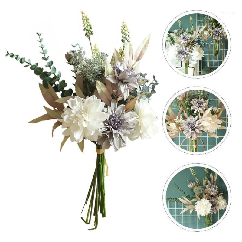

1PC Vivid Cloth Wedding Bouquet Dahlia Bouquet Decor Imitation Decor1, Colorful