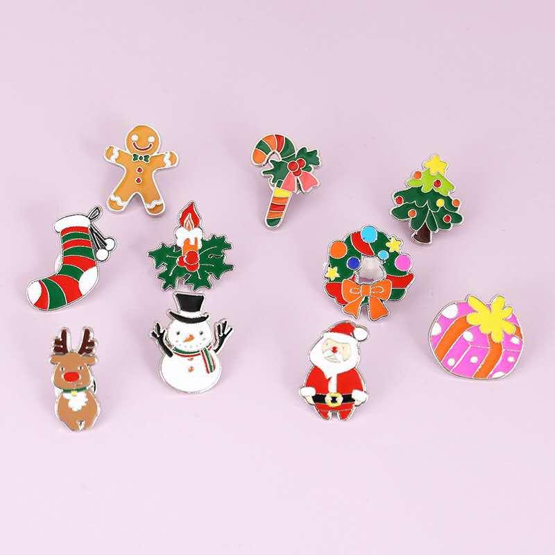 

New Christmas brooch enamel tree bell socks candy New Year cute badge brooch family blessing gift jewelry gift