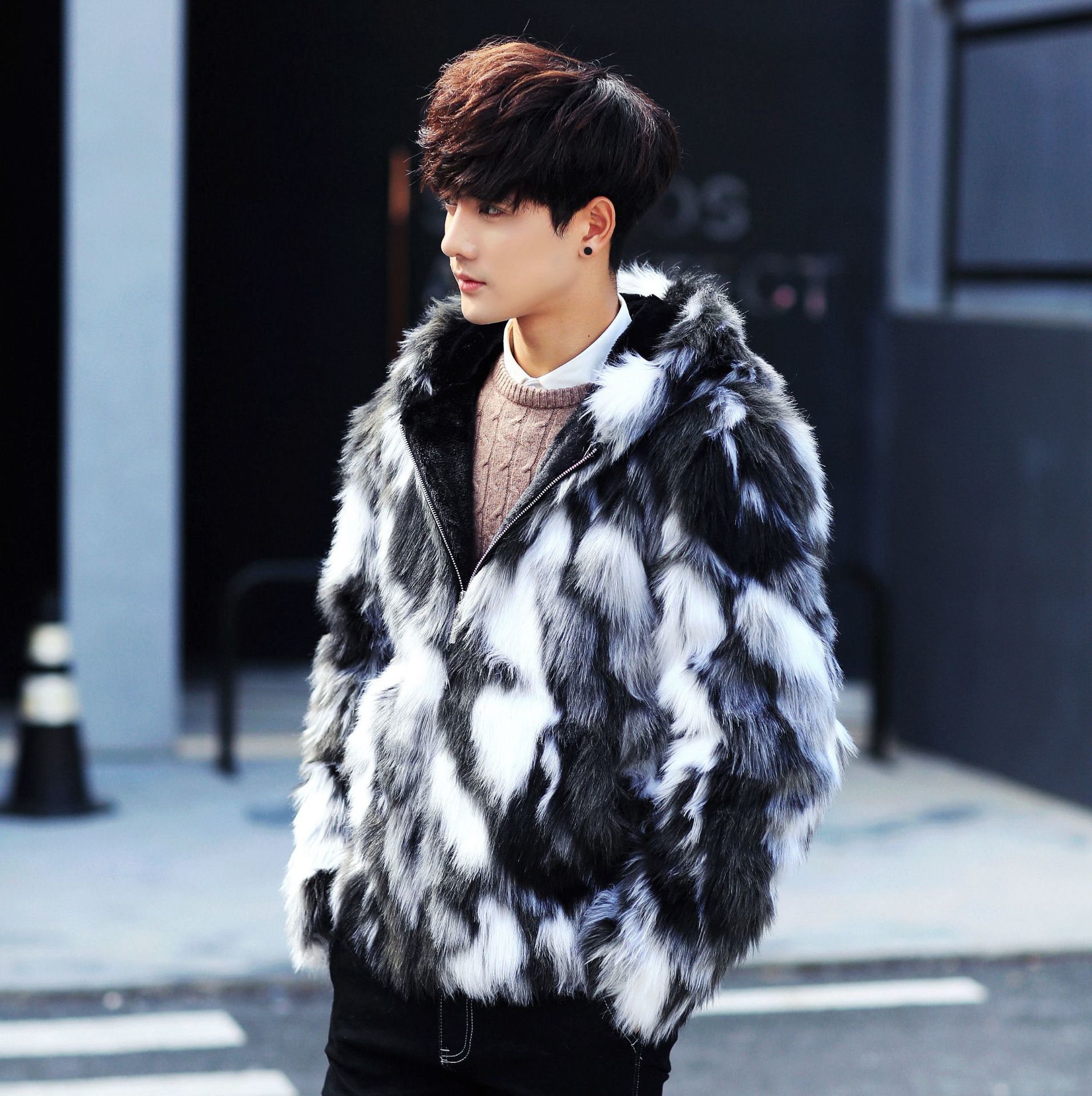 

2021 The New Black White Has Beaten the Colour Hot Fashion Winter Men's Coats Fashionable Man Fur Coat with Parka Skin Hood Kgsg